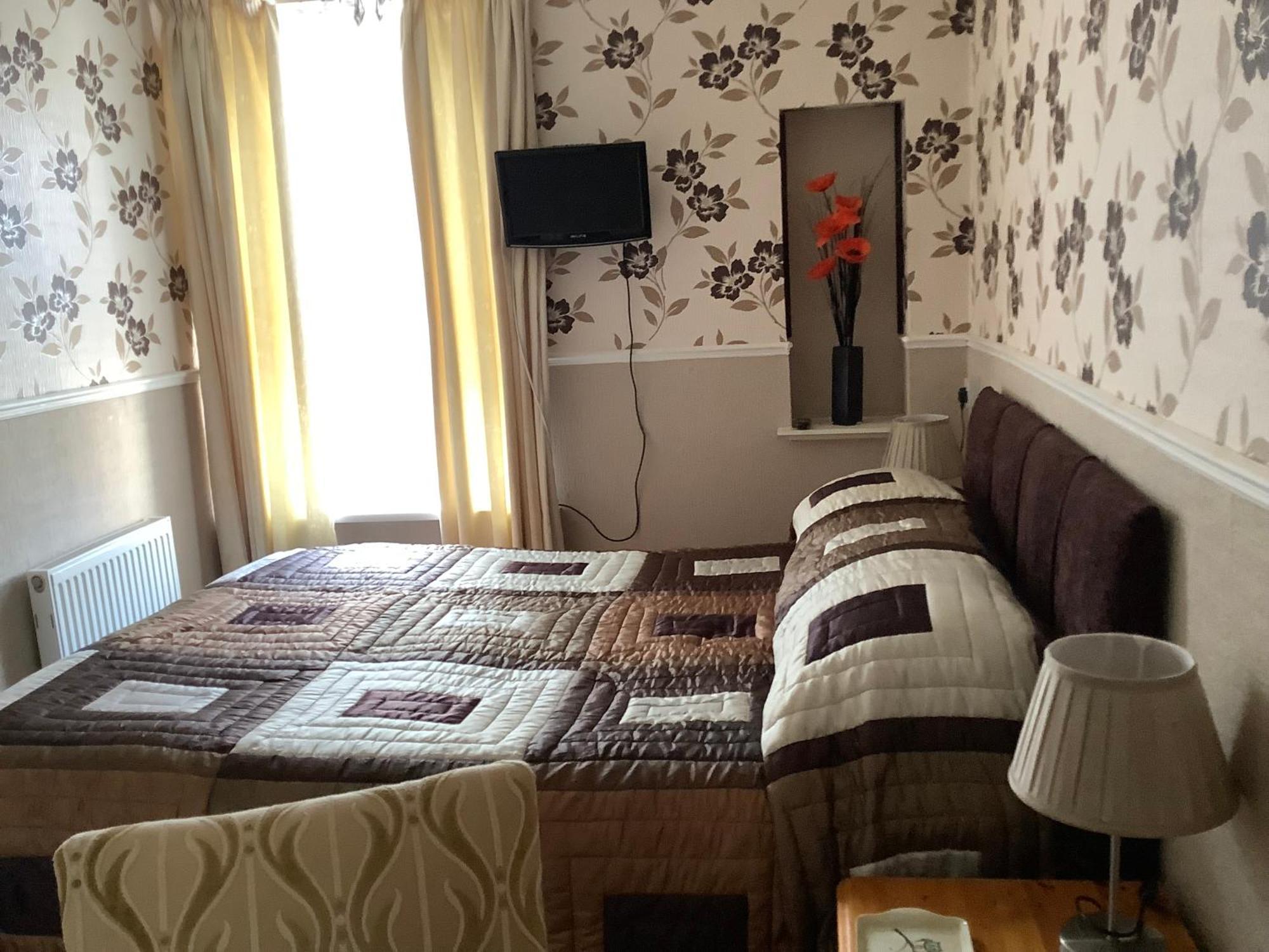 Oakleigh Hotel - Blackpool — Photos 2